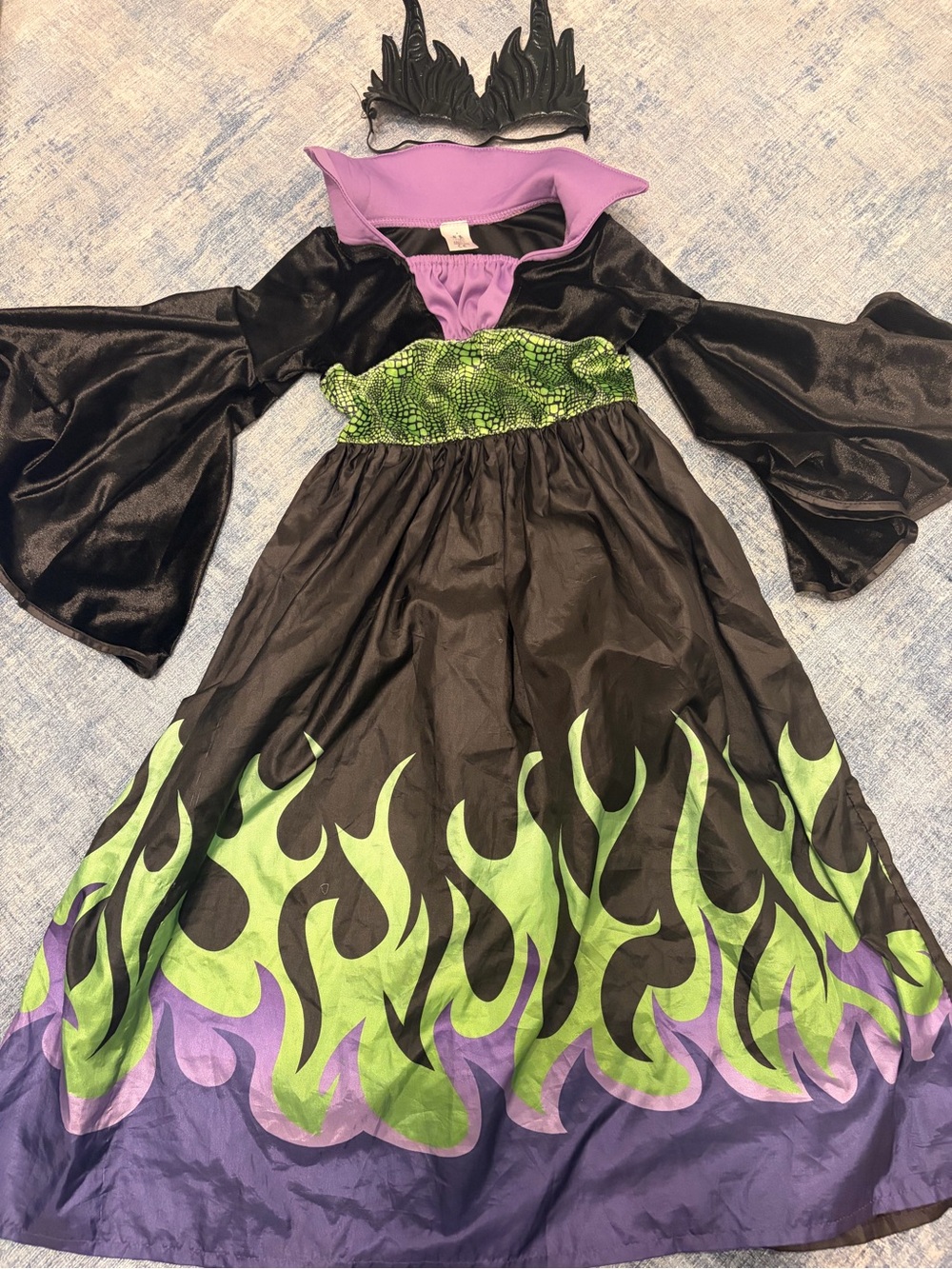 Girls' Dragon Queen Costume Dress with Headpiece - Black, Green, Purple